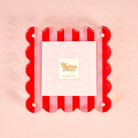 DE | Square Scalloped Acrylic Frame