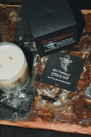 ANTI-PUMPKIN CANDLE