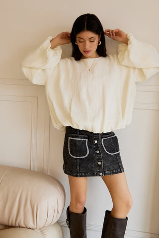 Crew Neck Long Sleeve Bubble Hem Blouse