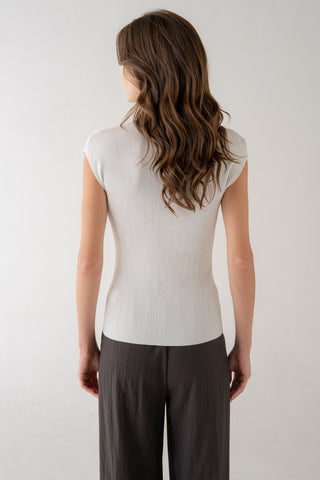 Elle Grey | Ribbed Cap Sleeve Button Up Knit Top