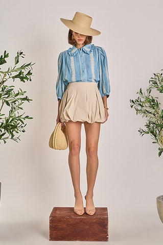 EF | Embroidered Ruffle Collar Blouse