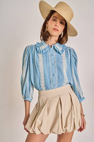 EF | Embroidered Ruffle Collar Blouse