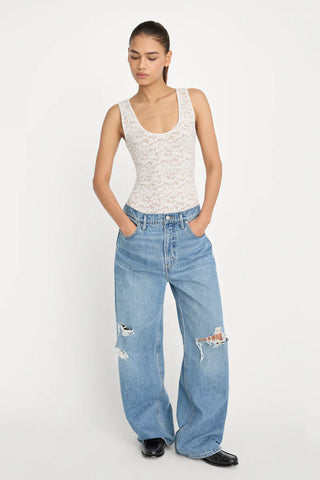 Good American | Stretch Lace Scoop Tank Bodysuit in Chalk