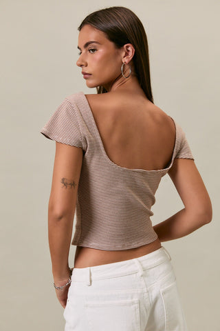 Short Sleeve Stripe Top with Scoop Back in Brown/White Stripe