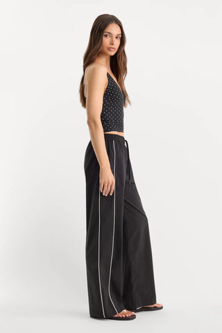 Good American | The Sport Pant in Black