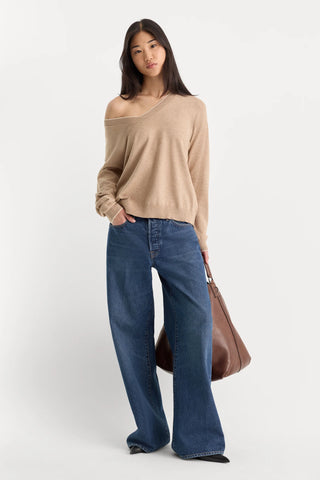 Good American | The Cozy V Neck Sweater in Dune Mist
