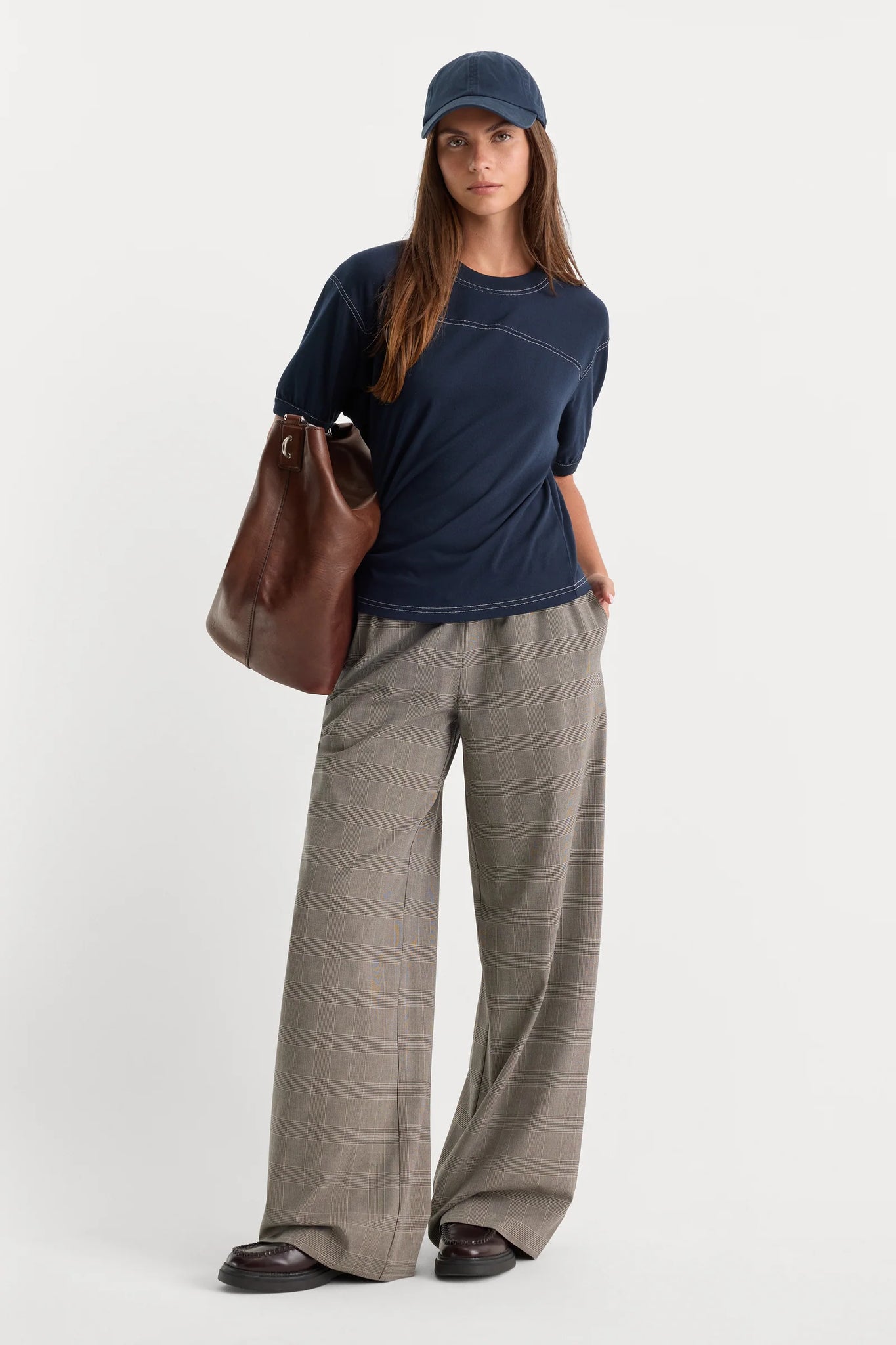 Good American | The Pull on Trouser in Mini Plaid