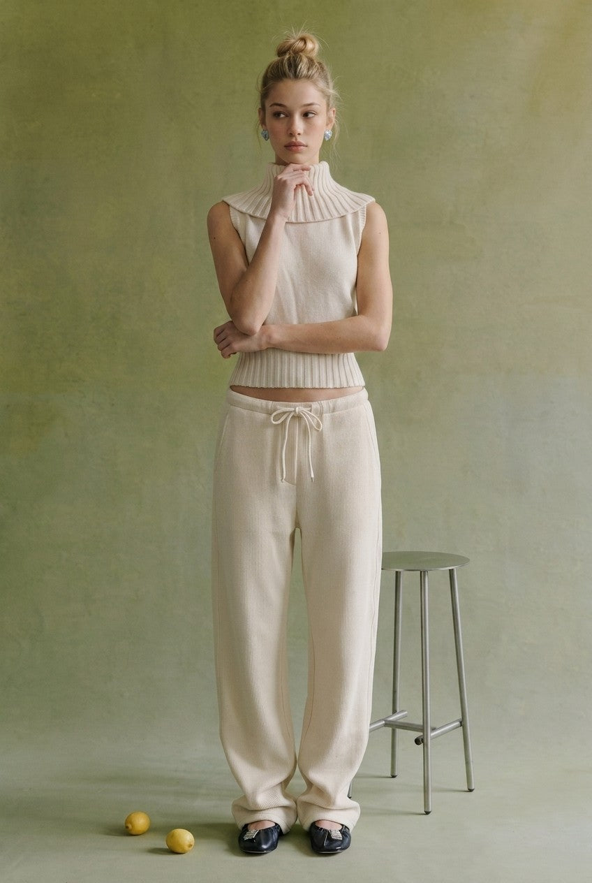 Wide Ribbed Cut Out Back Sweater Top in Cannoli Cream