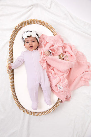 Bei Bei | Ruffle Knit Blanket