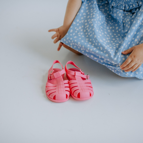 SHOOSHOOS| Call It Love Water Shoes