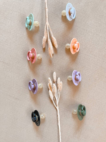 *NEW STYLES* Itzy Soother™ Natural Rubber Paci Sets