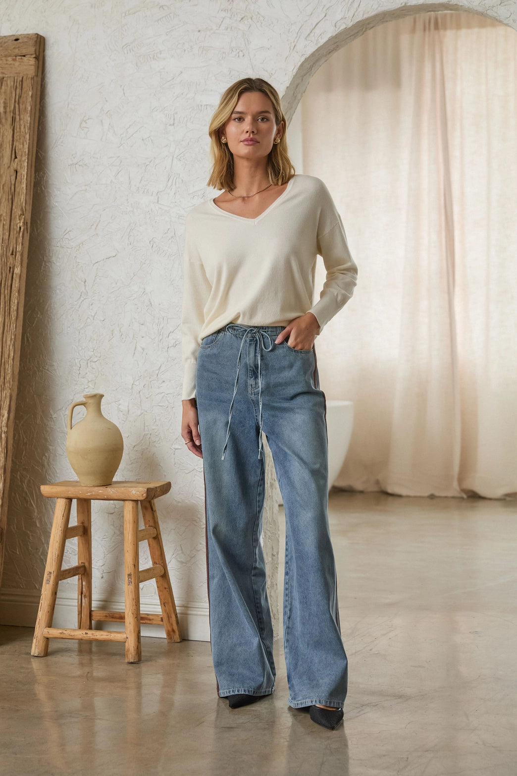 Washed Denim Pants with Brown Stripe