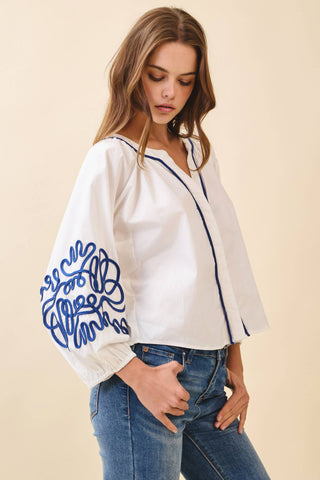Bold Embroidery Puff Sleeves Blouse
