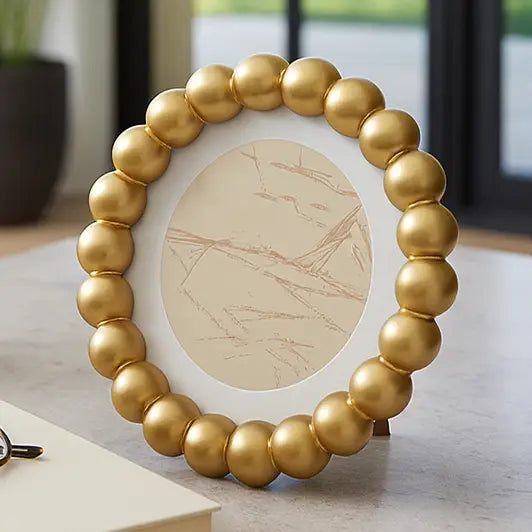 Gold Circle Picture Frame