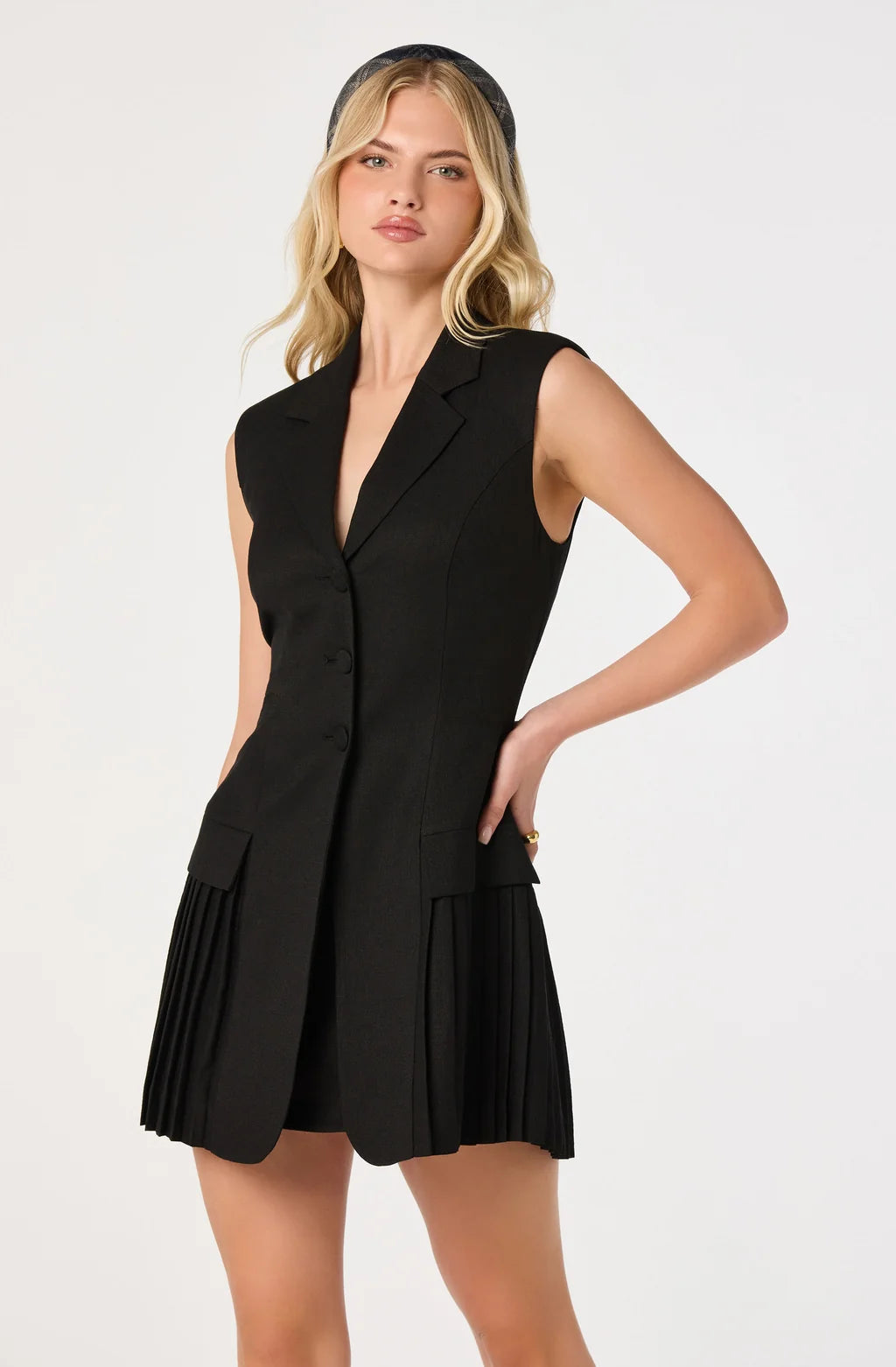 ASTR | Gianna Sleeveless Blazer Mini Dress in Black
