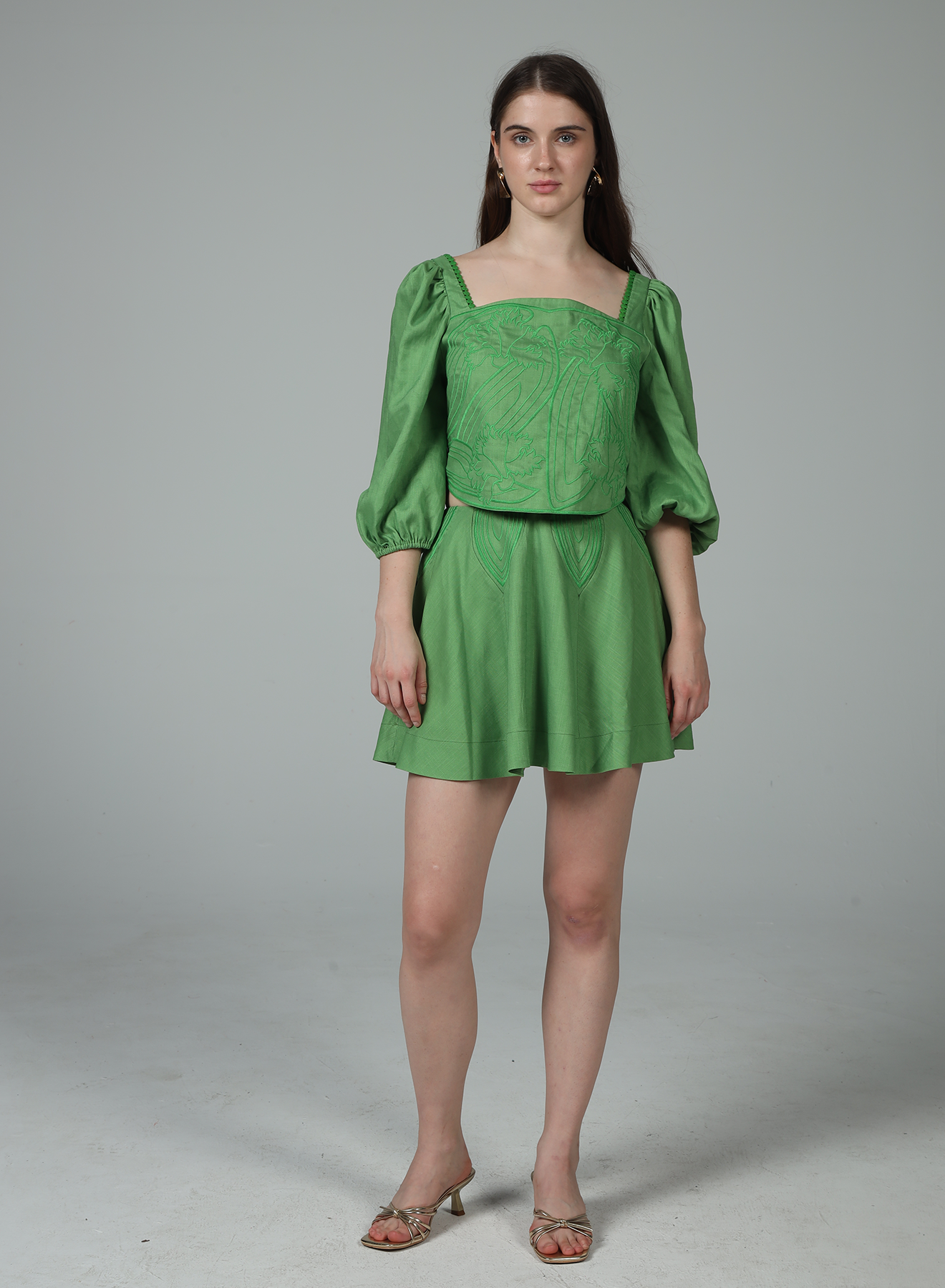 Aylaya | Kimberly Short-Waisted Embroidery Top in Iris