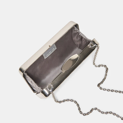 Dolce Vita | Delia Metal Clutch