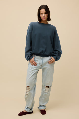 Daydreamer | Solid Crew Sweatshirt