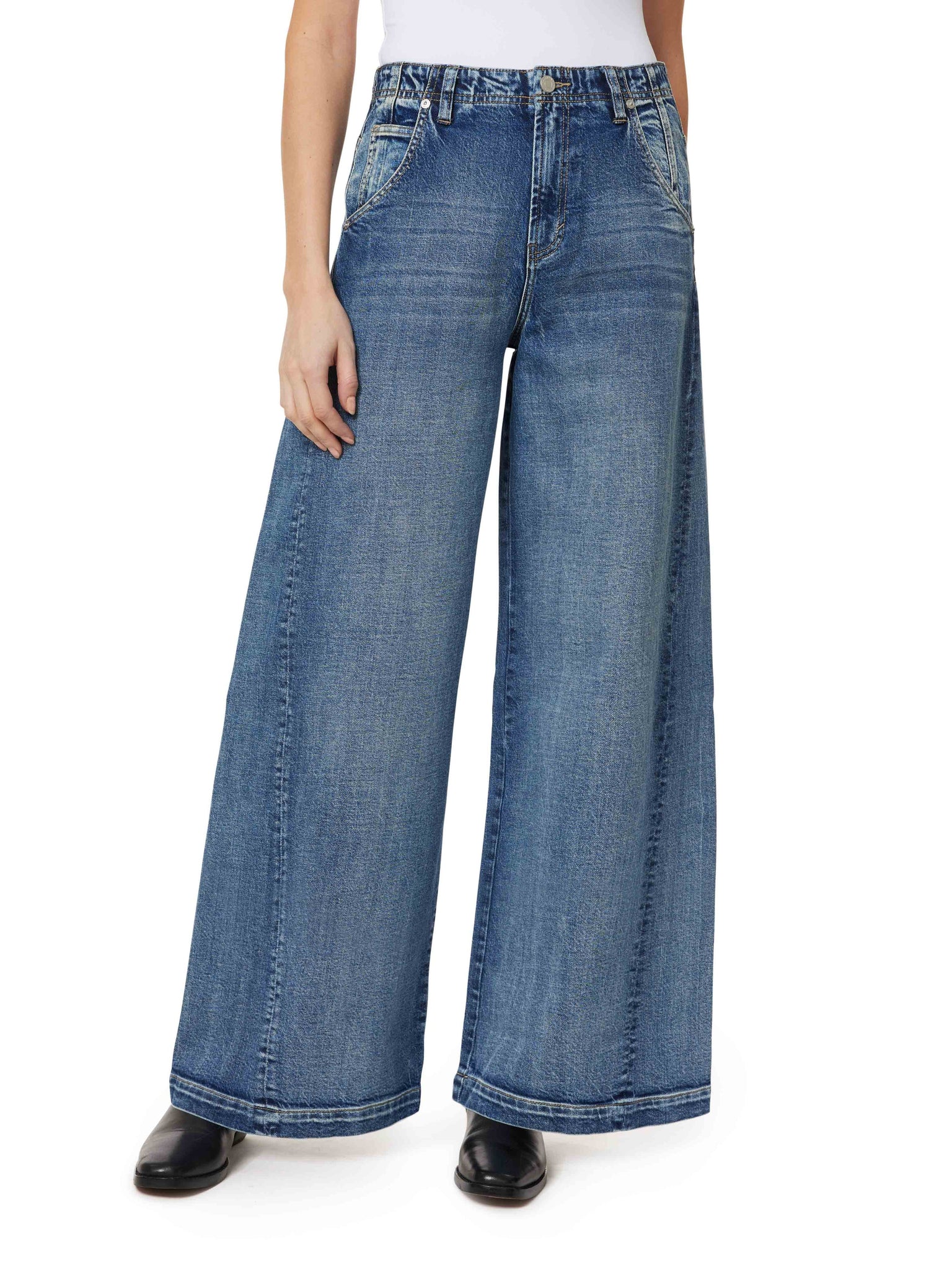 Habitual | Aiden Relaxed Barrel Jean