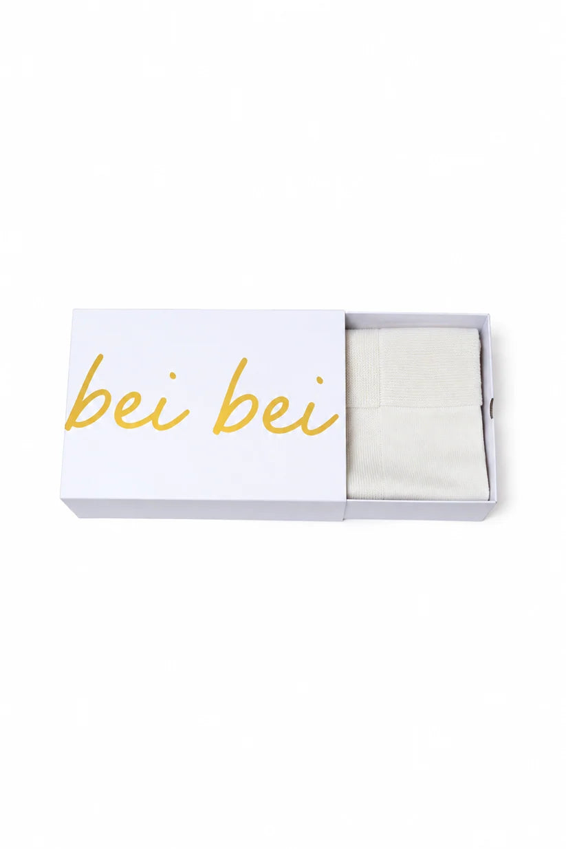 Bei Bei | Flat Knit Blanket