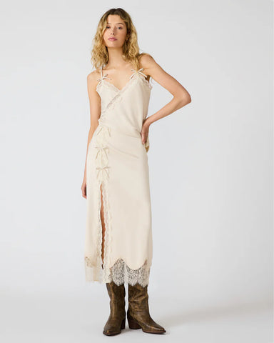 files/STEVEMADDEN_APPAREL_SB17375_IVORY_01.webp