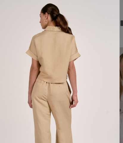 Elan | Shortsleeve Button Up Top
