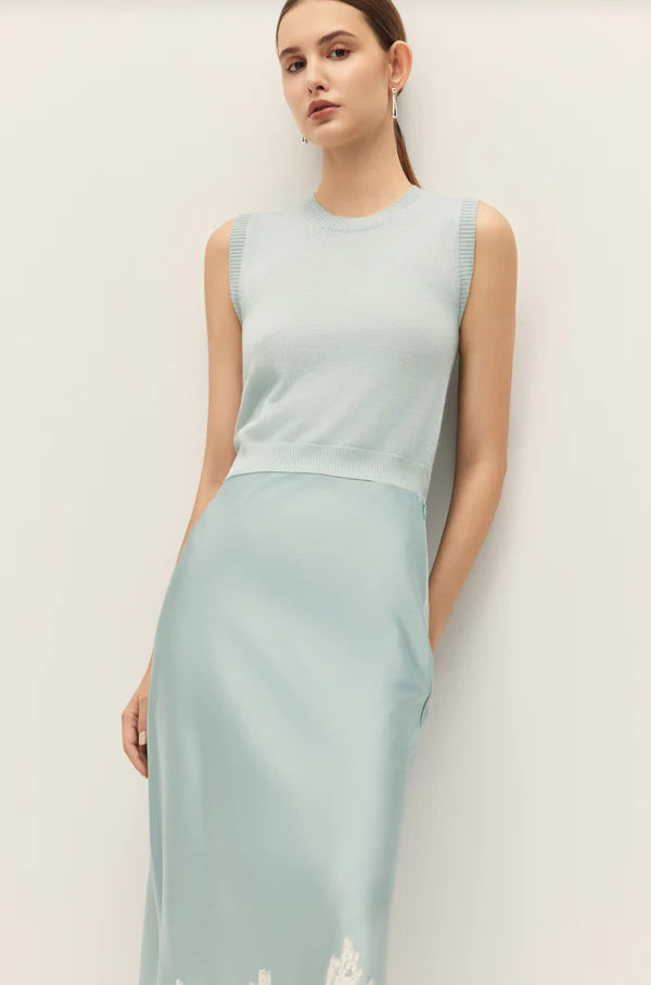 Elodie | Fiora Top in Blue Haze