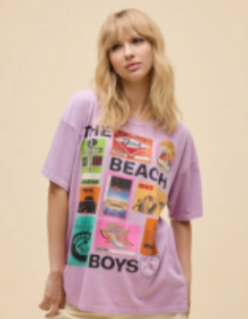 Daydreamer | Beach Boys Back Stage Merch Tee in Hazy Orchid