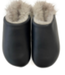Roam | Luxe Mule Clog in Black