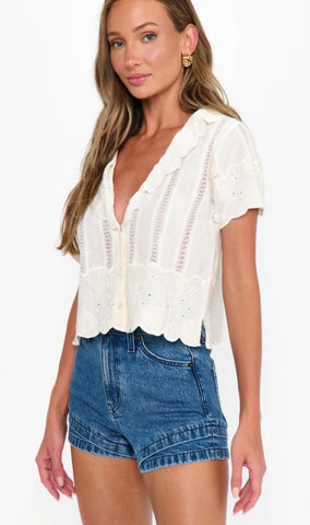 files/Screenshot_17-6-2026_164151_showmeyourmumu.com.jpg