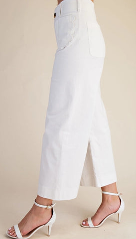 Wide Leg Scallop Pocket Pants