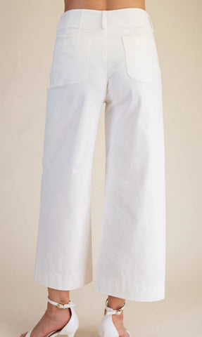 Wide Leg Scallop Pocket Pants