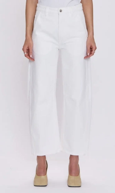 Pistola | Beau Seamed Crescent Leg