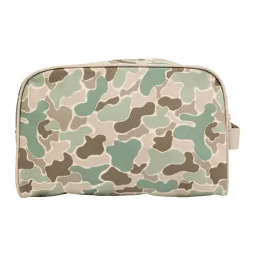 Apple Of My Isla | The Dopp Kit