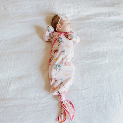 Newborn Knotted Gown - Wonder Woman
