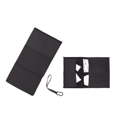 Joey Changing Kit in Onyx