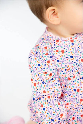 Magnetic Me | Elizabeth Forever Footie