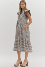 files/entro_fashion_dress_d26444_051625_0034.jpg