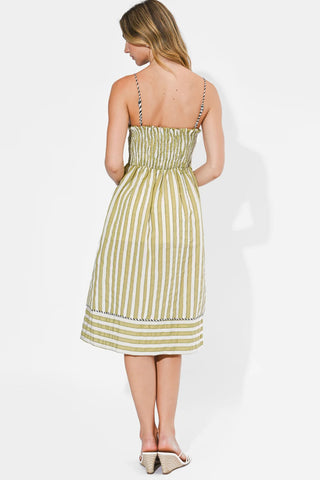 AR | Perle Two-Toned Sweetheart Neck Midi Dress in Sage/Off White