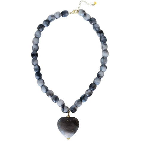 Amour Necklace