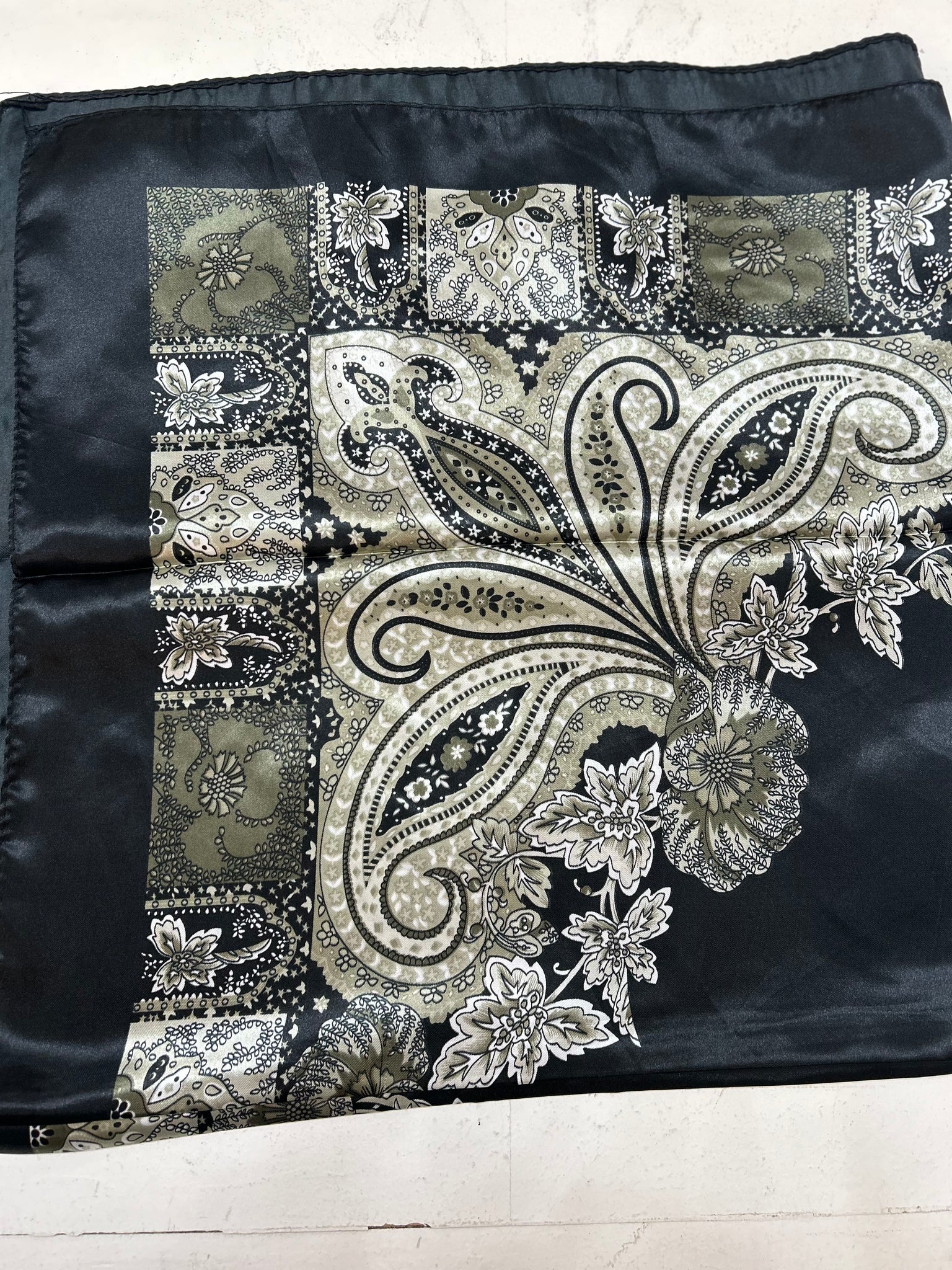 Satins Scarfs