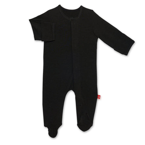 *Modal Magnetic Footie