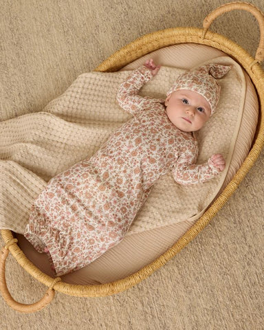 Quincy Mae | Bamboo Baby Gown + Hat Set