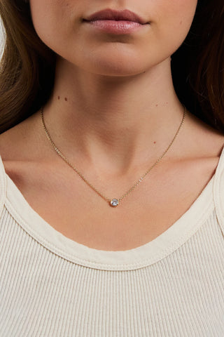 files/stephanienecklace_gold_jpg.webp