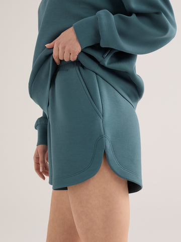 Varley | Coulter High Rise Short 3.5