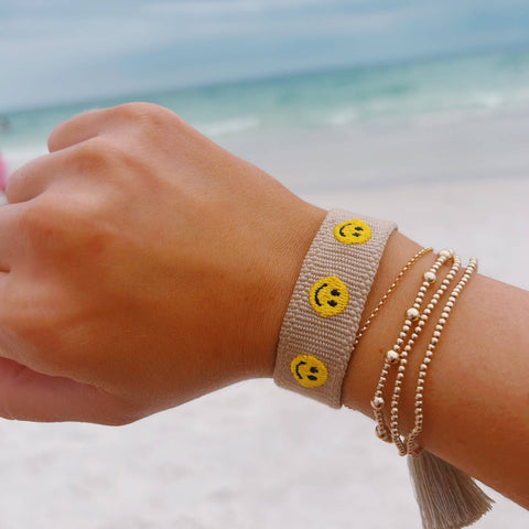 *Happy face Bracelet