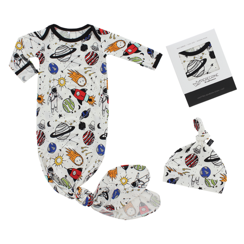 *Space Doodle Bamboo Knotted Newborn Gown + Hat Set
